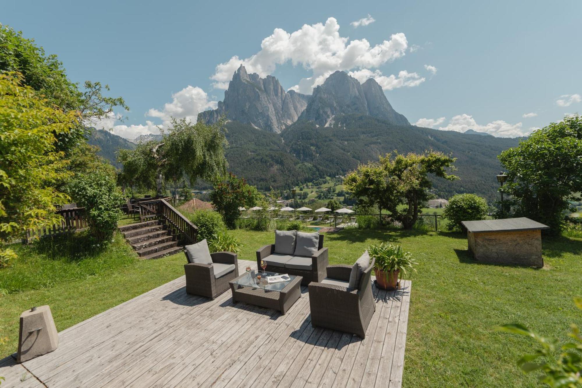 Mirabell Alpine Garden Resort & Spa Siusi Bagian luar foto