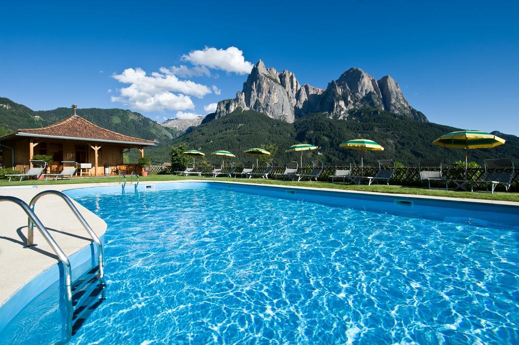 Mirabell Alpine Garden Resort & Spa Siusi Bagian luar foto